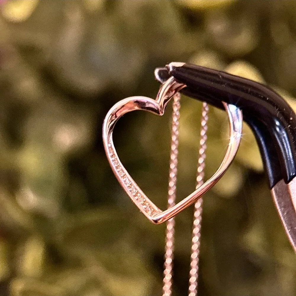 Lovely‎ 14K White Gold Diamond Heart Necklace